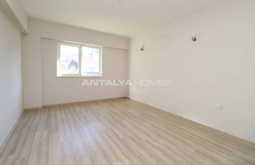 Detached House with Forest Views in Antalya Kepez 29