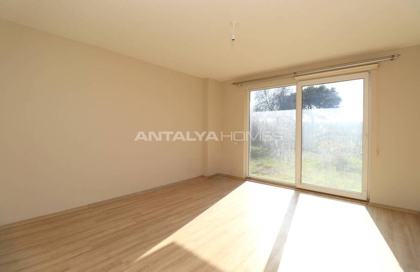 Detached House with Forest Views in Antalya Kepez 32