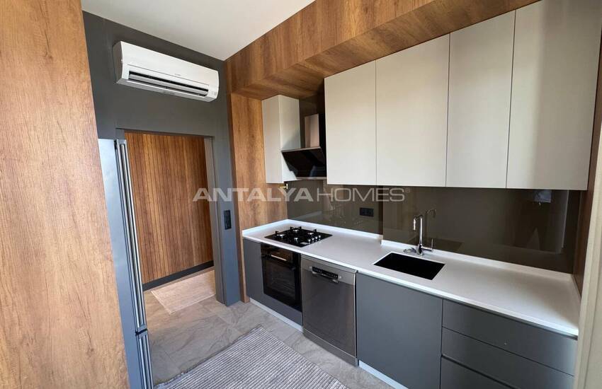 2-bedroom Apartment with Elegant Design in Altıntaş Antalya 9