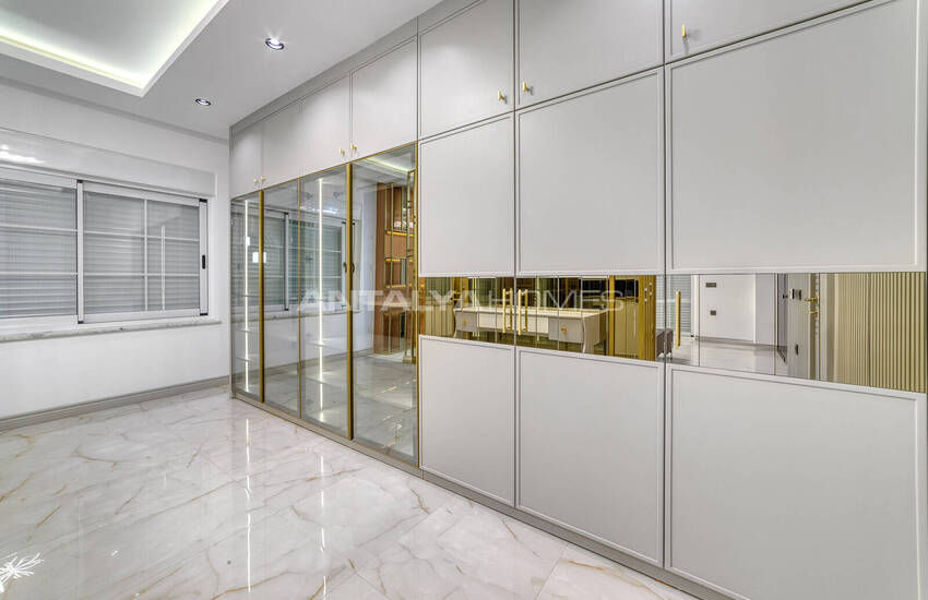 Triplexhus Med 5 Sovrum Och Pool I Alanya Antalya 33