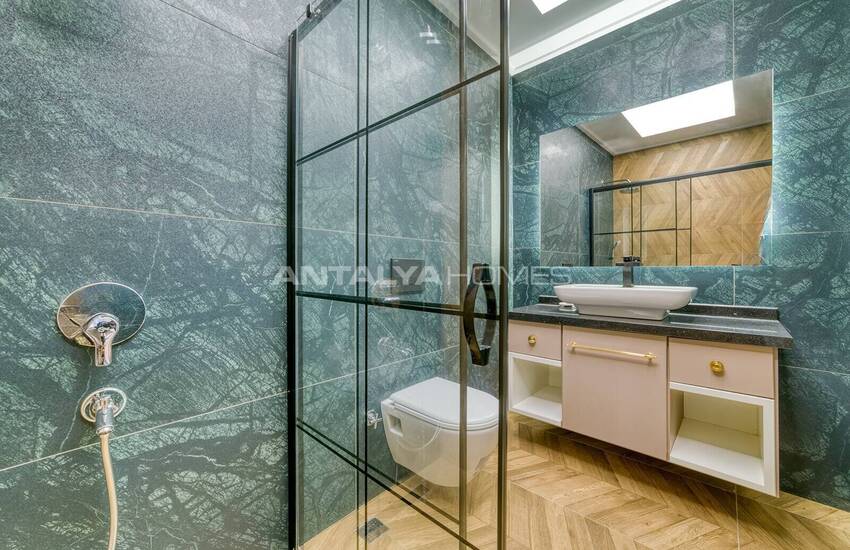 5-bedroom Triplex House with Pool in Alanya Antalya 38