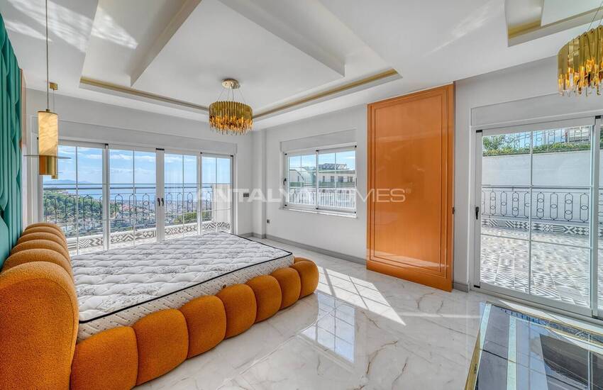 5-bedroom Triplex House with Pool in Alanya Antalya 24