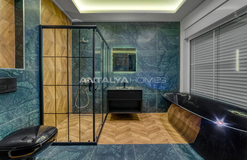 5-bedroom Triplex House with Pool in Alanya Antalya 37