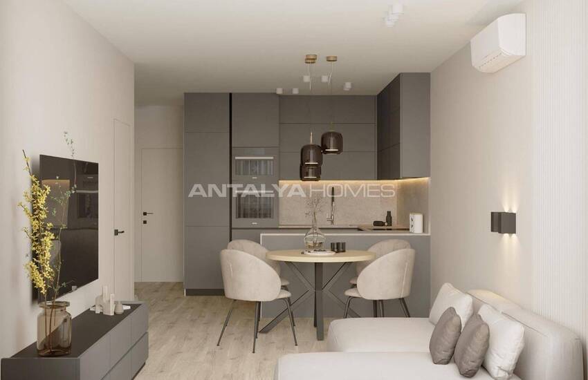 Antalya Altıntaş'ta Olimpik Havuzlu Sitede Şık Daireler 7