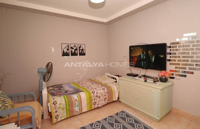 Appartement Duplex Inversé De 3 Chambres À 500 M De La Mer À Konyaaltı 19