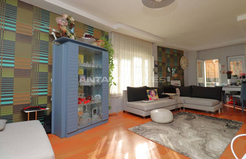 Appartement Duplex Inversé De 3 Chambres À 500 M De La Mer À Konyaaltı 11