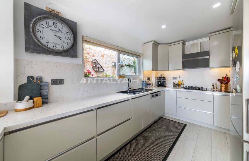 Modernes 4-zimmer-haus Mit Panoramablick Auf Das Meer In Kalkan 31