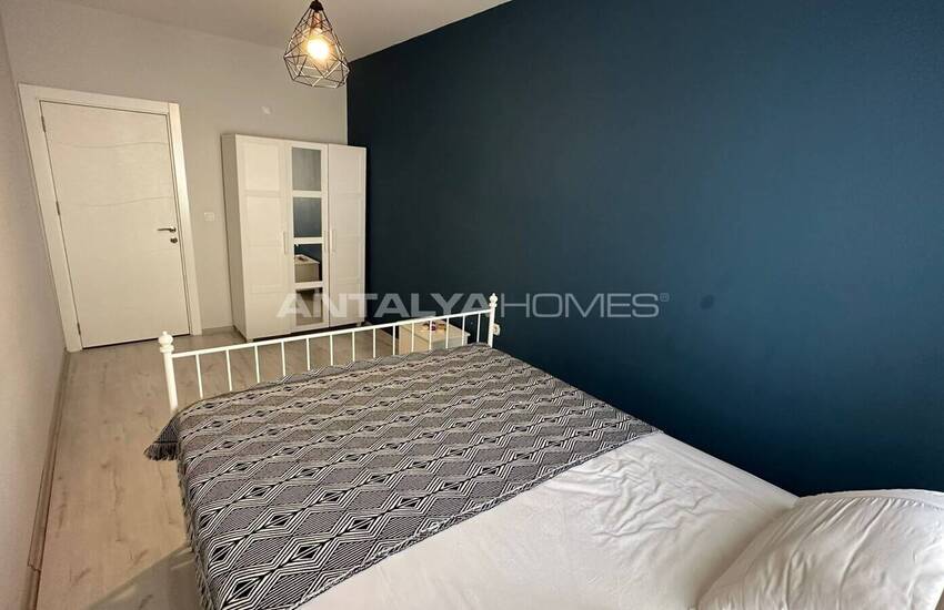 شقة دوبلكس من 3 غرف نوم مع تراس بالقرب من الشاطئ في كونيالتي 13