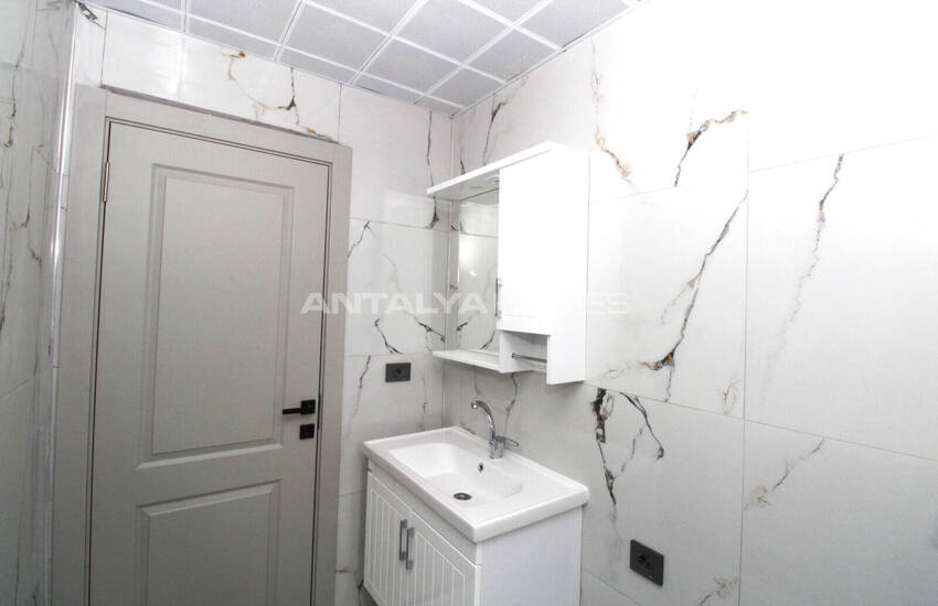 Отдельно стоящий дом с каменной облицовкой в Белеке, Анталья 33