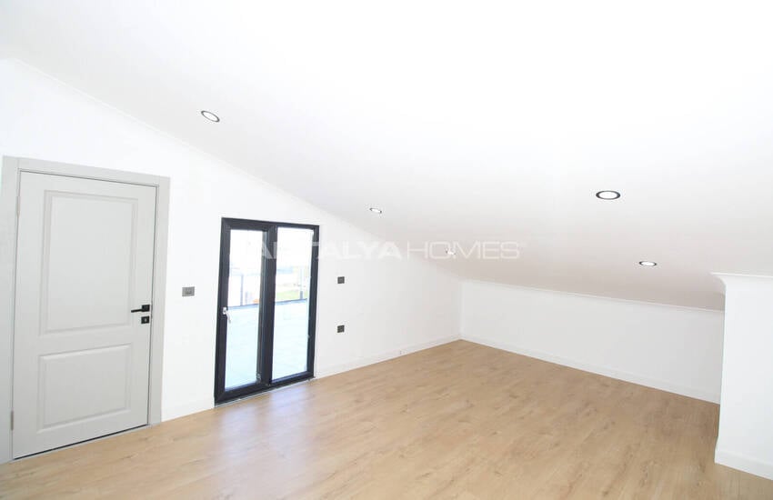 Отдельно стоящий дом с каменной облицовкой в Белеке, Анталья 25