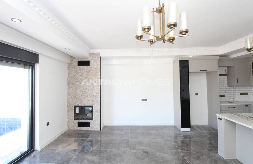 Antalya Belek'te Taş Kaplama Şık Müstakil Villa 13