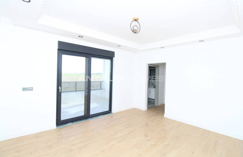 Antalya Belek'te Taş Kaplama Şık Müstakil Villa 22