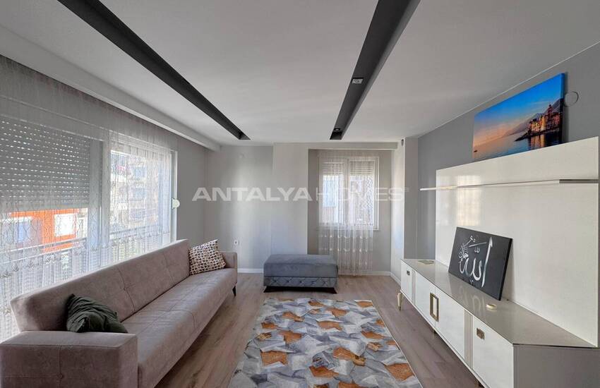 1-bedroom Flat Near Daily Amenities in Antalya Muratpaşa 8