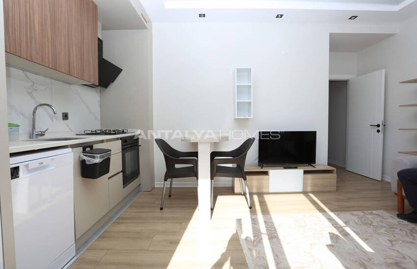 Building with High Rental Income Potential in Antalya Altintas 23