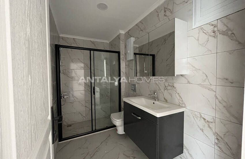 Alanya'da Denize 360 ​​M Mesafede Şık Daireler 13