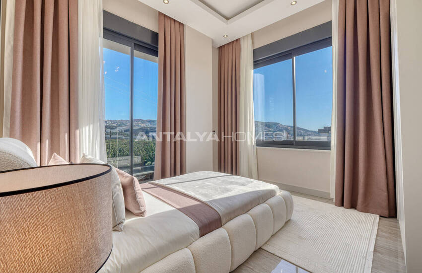 Alanya Kargıcak'ta Deniz Manzaralı Lüks 12 Odalı Villa 39