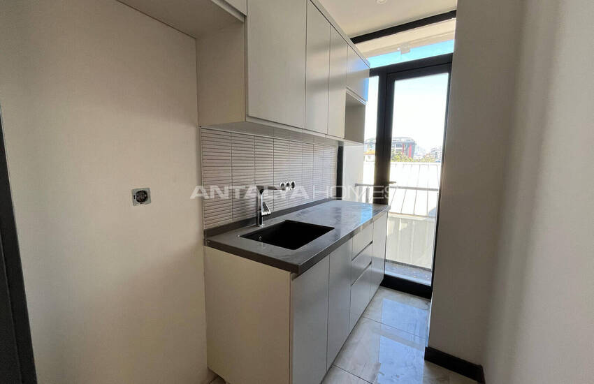 Rymliga Kontor I Ett Fördelaktigt Läge I Alanya Centrum 18