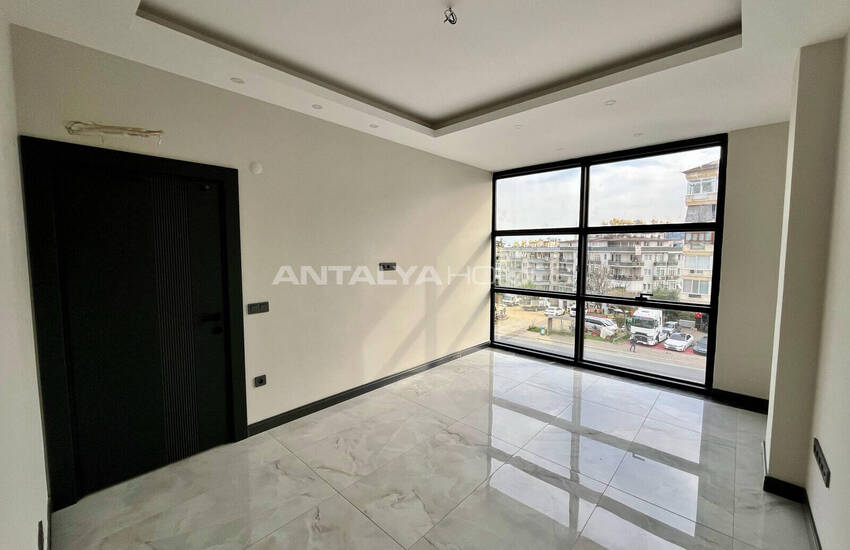 Rymliga Kontor I Ett Fördelaktigt Läge I Alanya Centrum 11