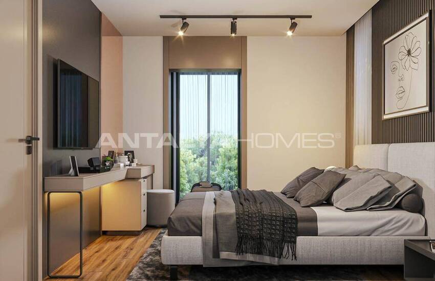 Antalya Altıntaş'ta Havuzlu Sitede 1+1 ve 3+1 Daireler 9