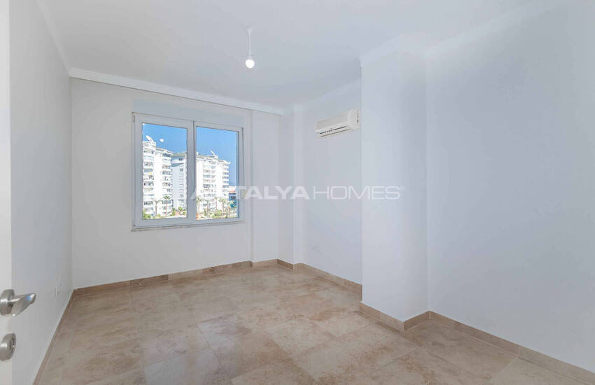 2-комнатная квартира в комплексе рядом с морем в Алании Чиккилли 20