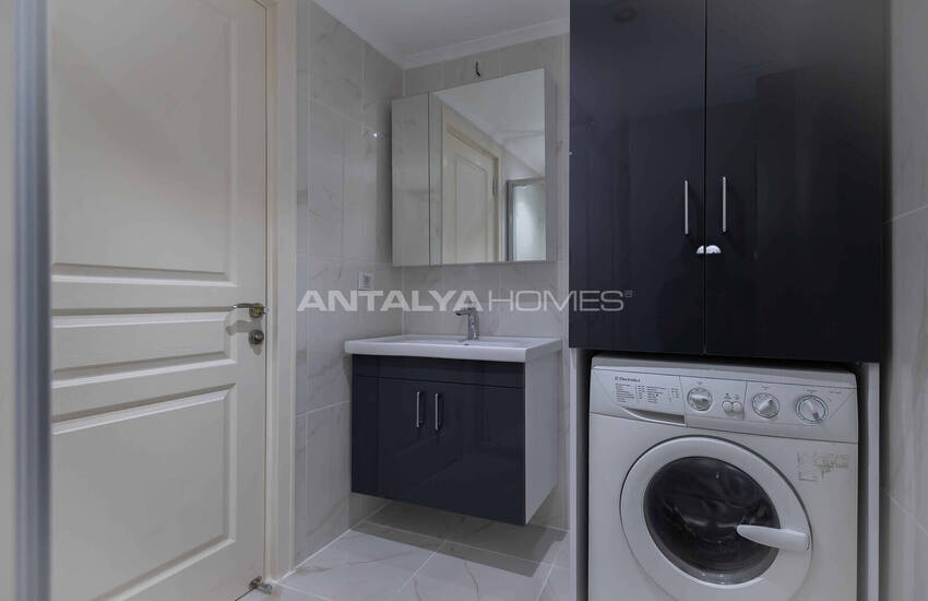 2-комнатная квартира в комплексе рядом с морем в Алании Чиккилли 25