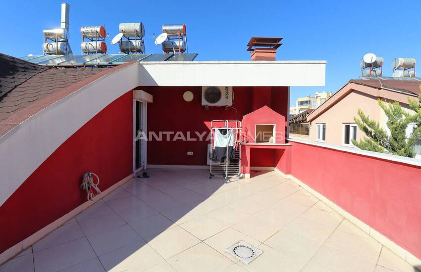 Rymlig Fastighet 400 M Från Havet I Antalya Konyaalti 31