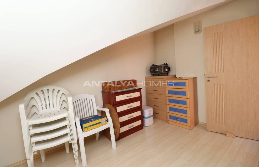 Rymlig Fastighet 400 M Från Havet I Antalya Konyaalti 25