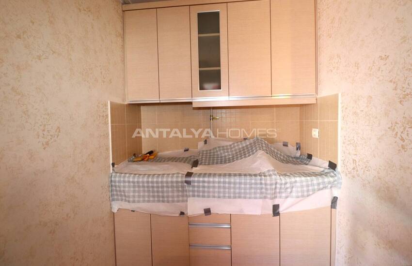 Rymlig Fastighet 400 M Från Havet I Antalya Konyaalti 18