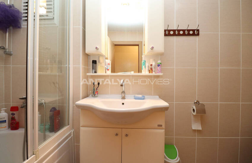 Rymlig Fastighet 400 M Från Havet I Antalya Konyaalti 27