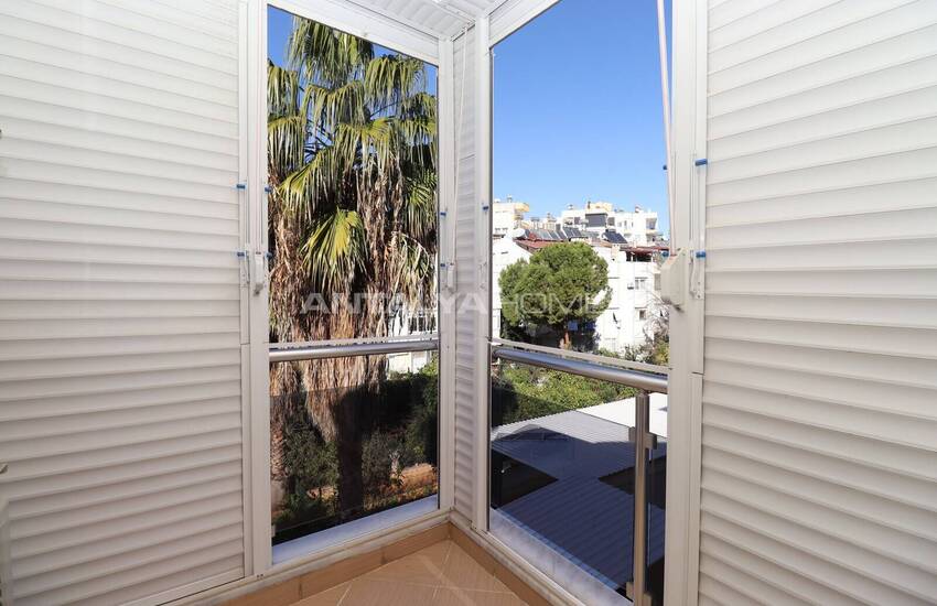 Rymlig Fastighet 400 M Från Havet I Antalya Konyaalti 29