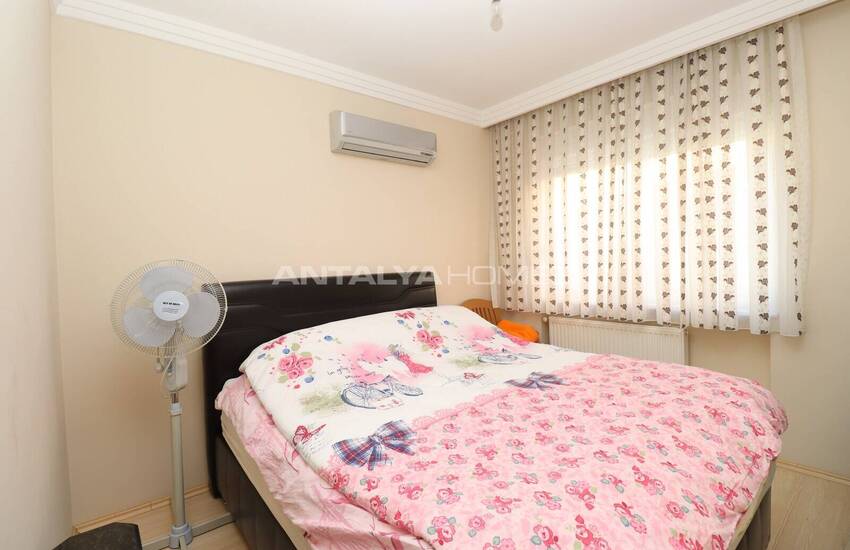 Rymlig Fastighet 400 M Från Havet I Antalya Konyaalti 13