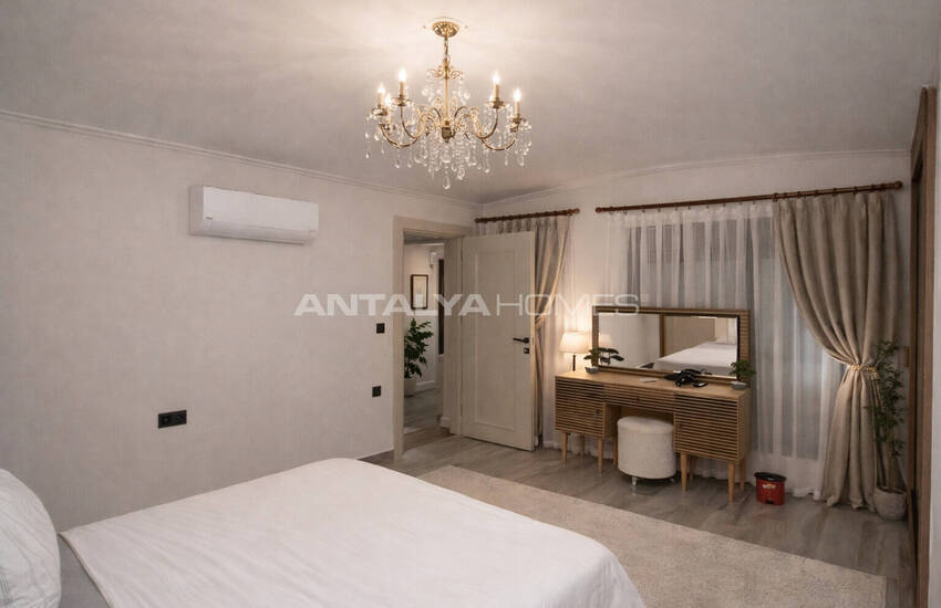 منزل من 4 غرف نوم مع ميزات عالية الجودة في أنطاليا كادري 20