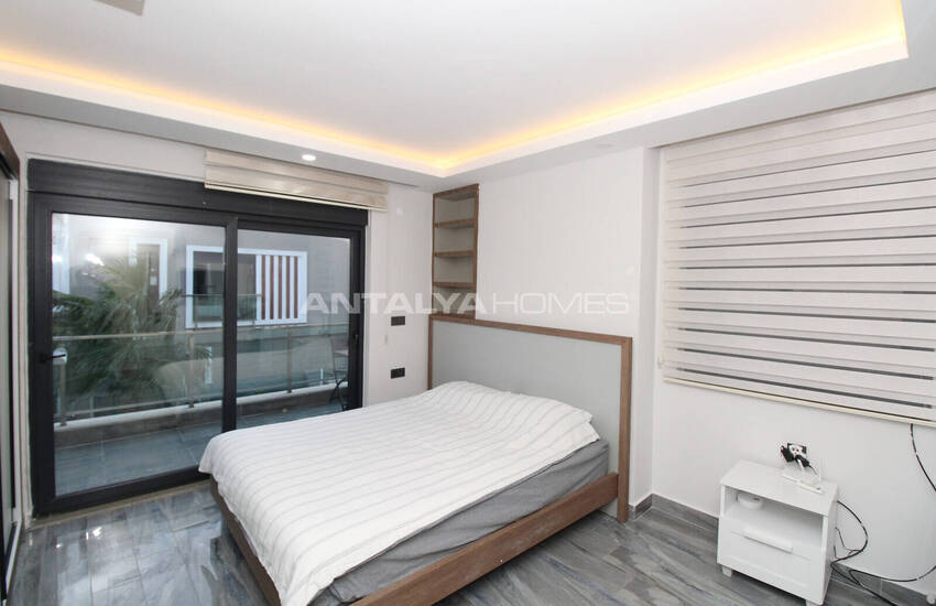 منزل من 4 غرف نوم مع ميزات عالية الجودة في أنطاليا كادري 21