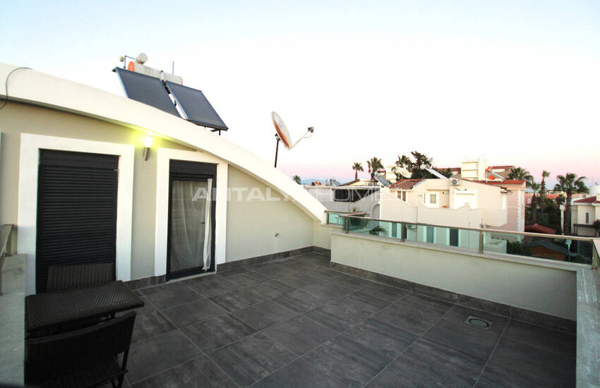 منزل من 4 غرف نوم مع ميزات عالية الجودة في أنطاليا كادري 33