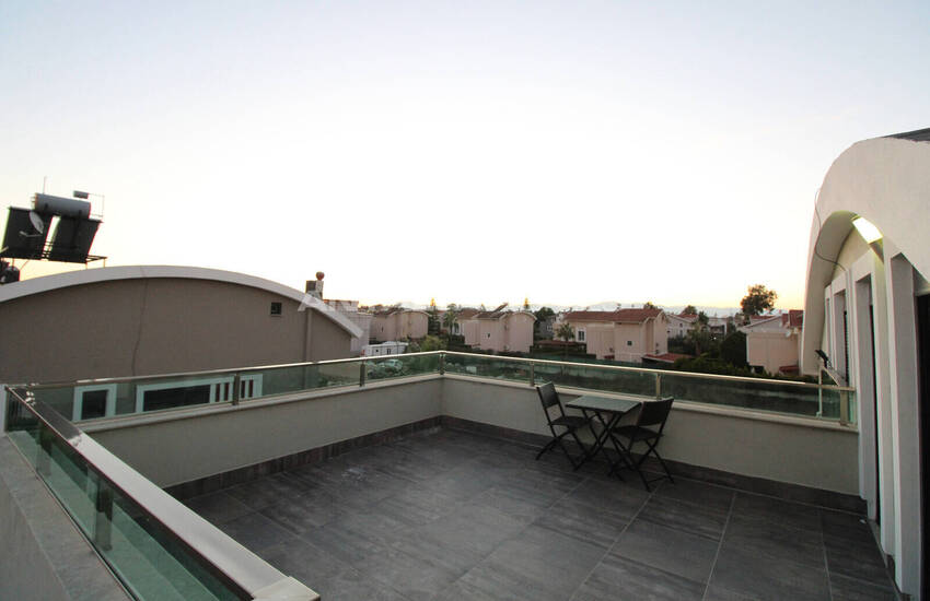 منزل من 4 غرف نوم مع ميزات عالية الجودة في أنطاليا كادري 32