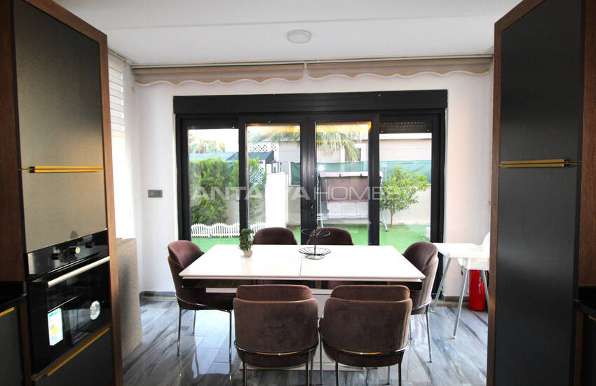 منزل من 4 غرف نوم مع ميزات عالية الجودة في أنطاليا كادري 16