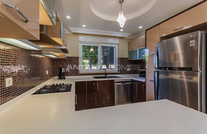 Elegant House in Complex with Private Marina in Antalya Kadriye 22