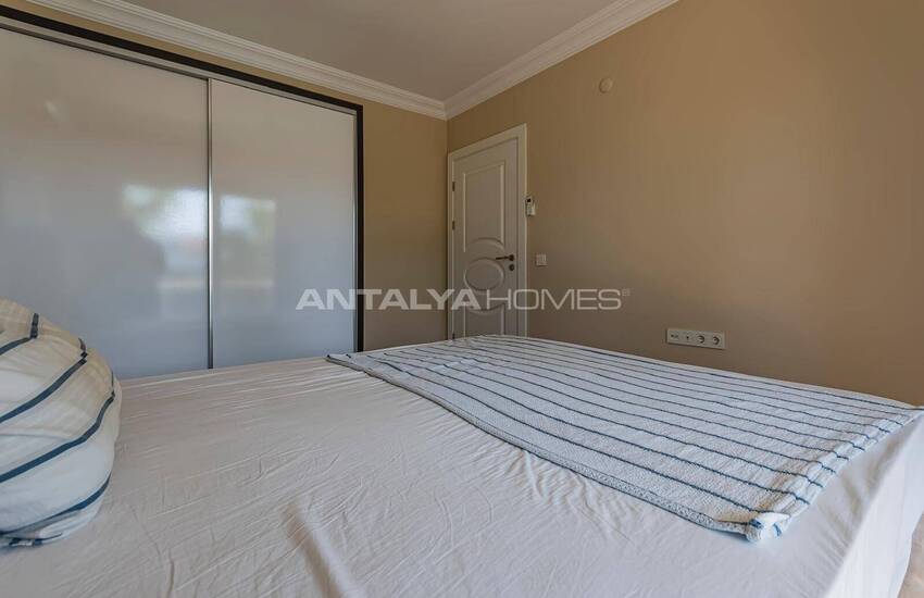 Elegant House in Complex with Private Marina in Antalya Kadriye 33