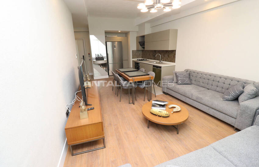 Недвижимость в комплексе с частным выходом на пляж в Анталии Кунду 14