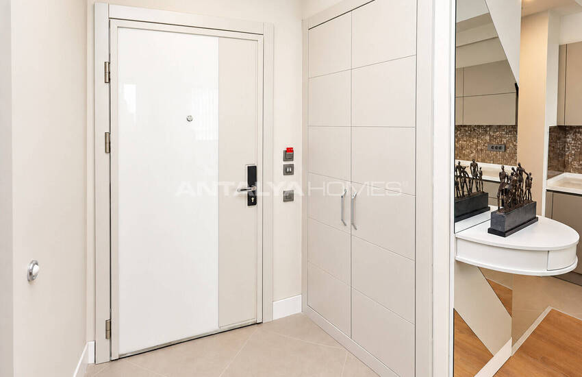 Property in a Complex with Private Beach Access in Antalya Kundu 21