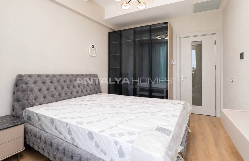 Property in a Complex with Private Beach Access in Antalya Kundu 16