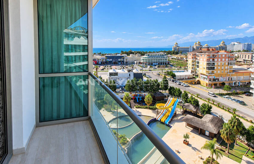 Property in a Complex with Private Beach Access in Antalya Kundu 19
