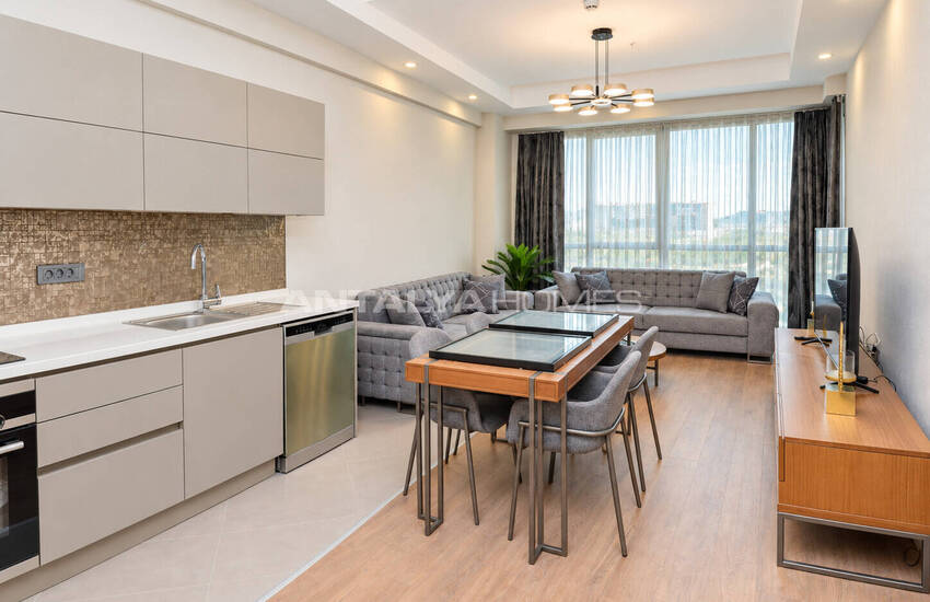 Property in a Complex with Private Beach Access in Antalya Kundu 12