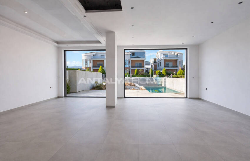 Villa's Met Privézwembaden En Sauna's In Konyaaltı Antalya 6