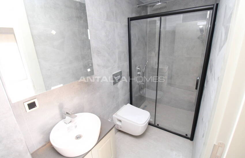 1 and 2-bedroom Flats in a Complex with Pool in Antalya Lara 18