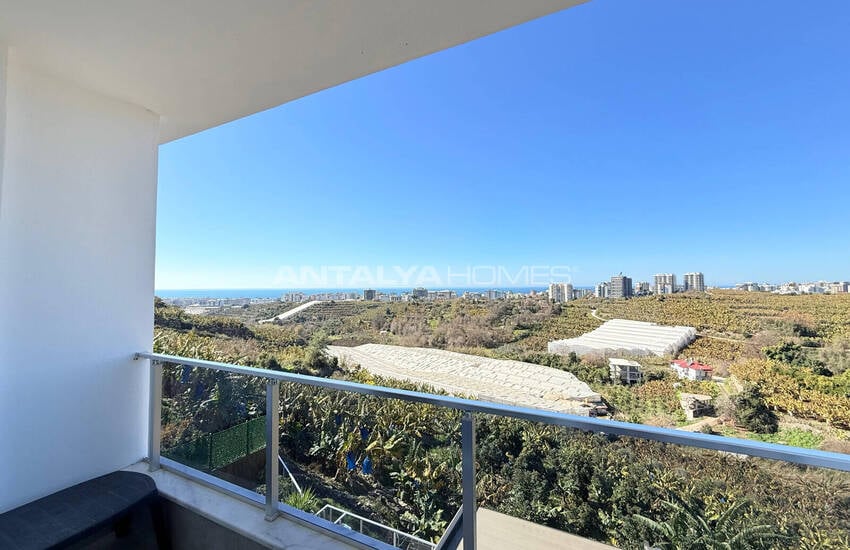 Sea and City View Apartment in a Social Complex in Alanya Kargıcak 23