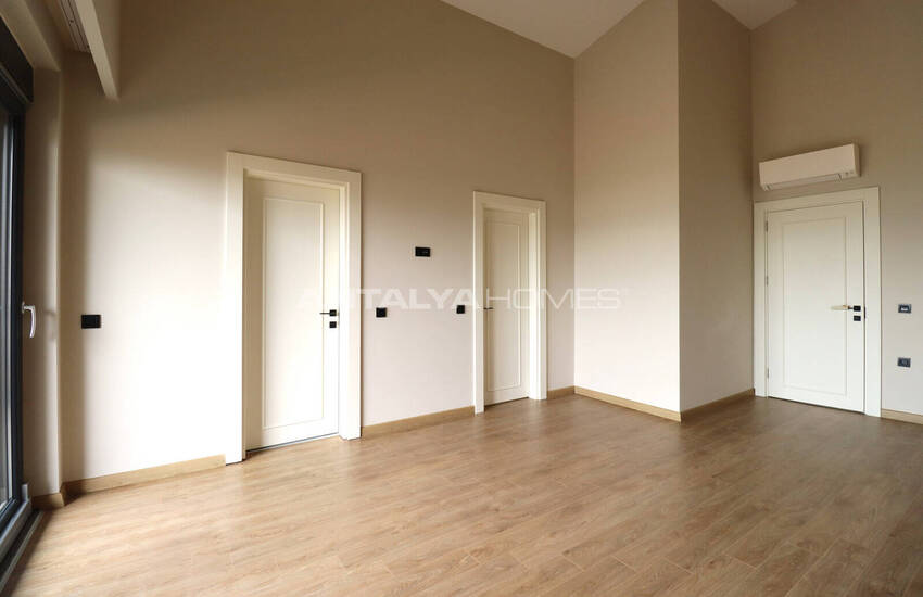 Woning Met 4 Slaapkamers, Zwembad En Tuin In Döşemealtı Antalya 19