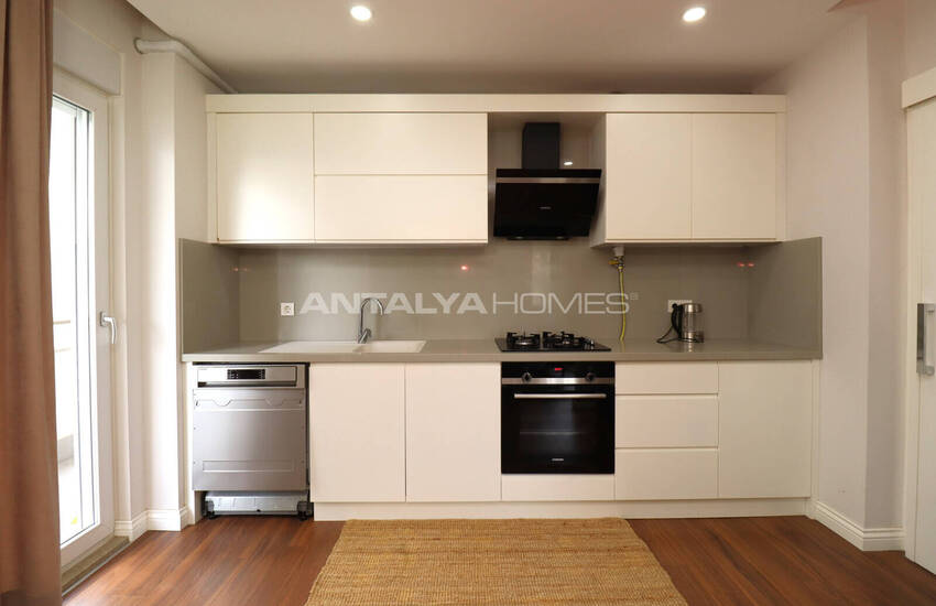 Gemeubileerd Appartement Met Parkeergarage In Antalya Muratpaşa 16