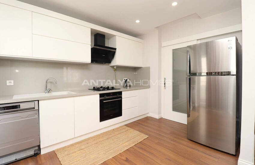 Gemeubileerd Appartement Met Parkeergarage In Antalya Muratpaşa 17