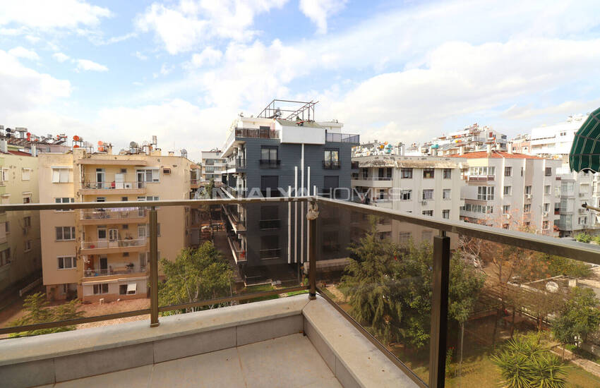 Gemeubileerd Appartement Met Parkeergarage In Antalya Muratpaşa 26